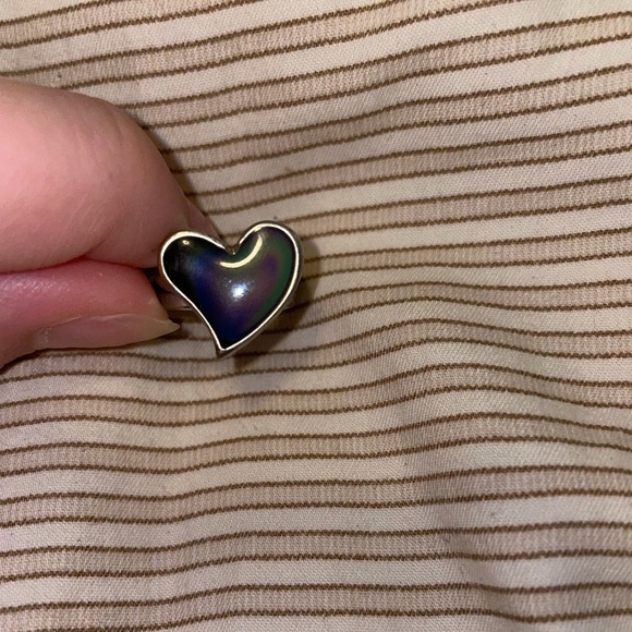 heart mood ring one size - Picture 3 of 4